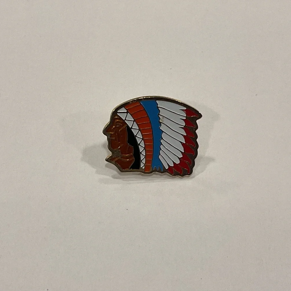 Vintage Enamel Indian Chief Tac Pin 1”